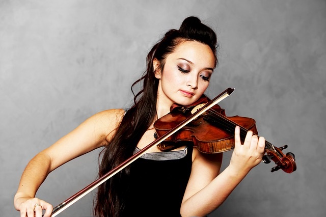 Can A Violin Be Played with a Bow?