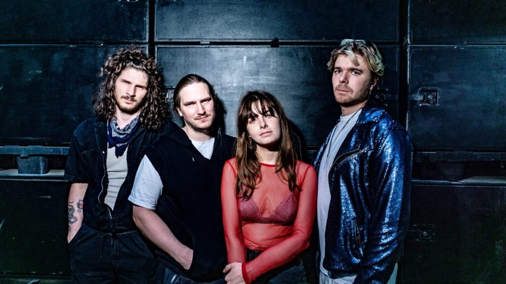 Indie-Pop Band Liar Liar Introduces Glossy New Track Better Off
