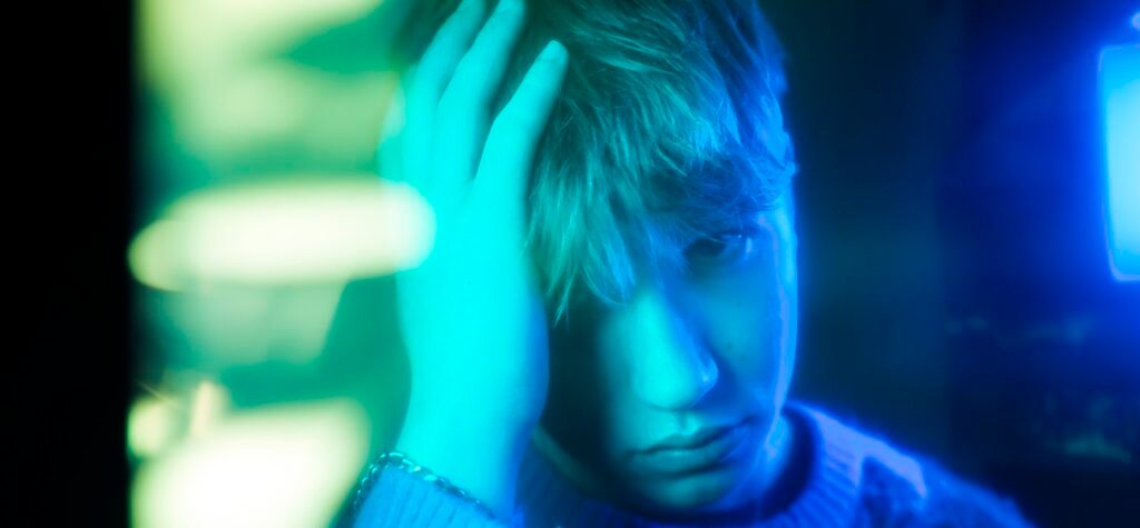 Eli Gosling Drops The Visuals To Alien