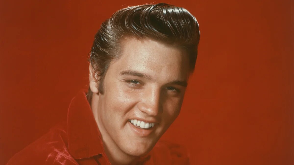 How Elvis Presley’s Can't Help Falling in Love Became a Timeless Classic: Lyrics, History, and Facts