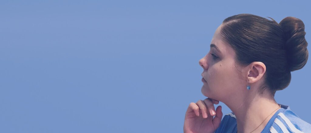 Eline Høyer's Forget All About You: A Heart-Wrenching Ode to Lost Friendships