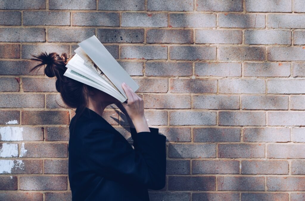 Mid Meaning Slang: Unveiling the Intriguing World of Internet Lingo