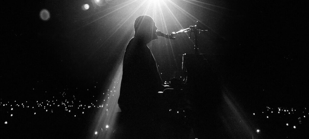 Billy Joel Turn the Lights Back On: A Luminous Addition to the Legacy of the Piano Man
