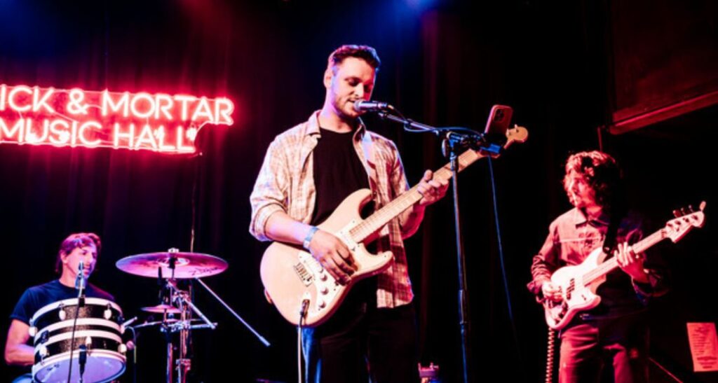 Words That They Told by Slow Coast: A Sun-Kissed Indie Pop Journey