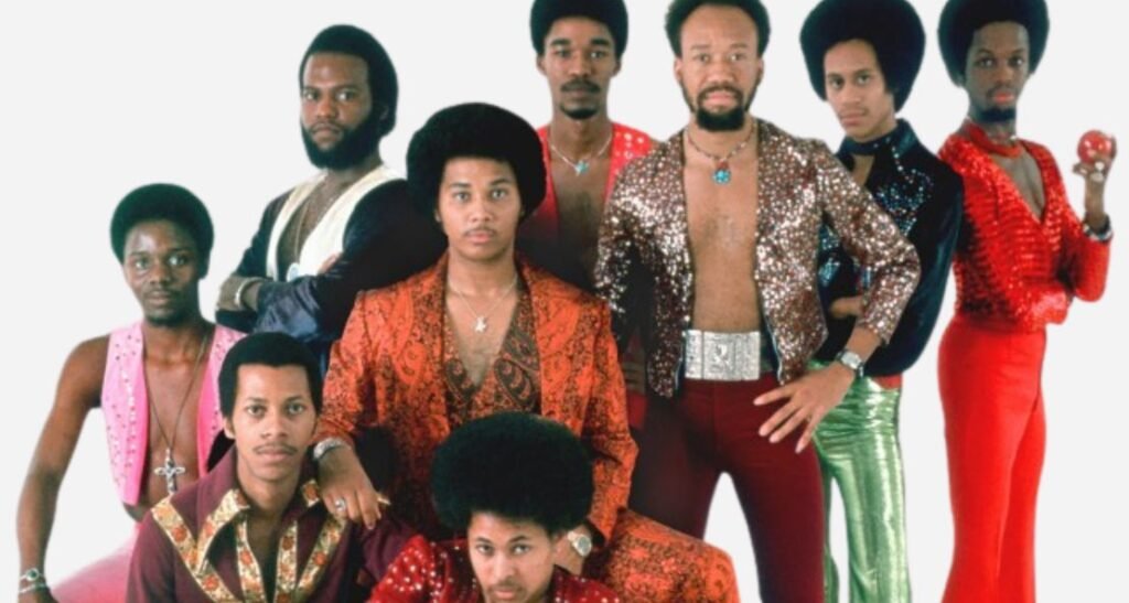 Earth, Wind & Fire's September: The Timeless Anthem of Funky Nostalgia