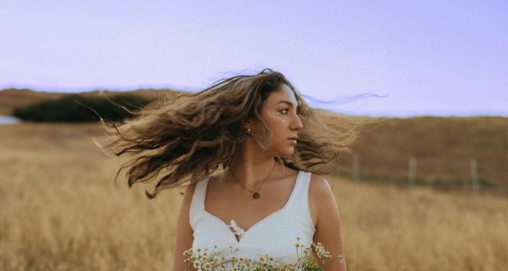 She Is Jules Breaks the Cycle with Copy Paste: A Hyperpop Anthem of Generational Reflection