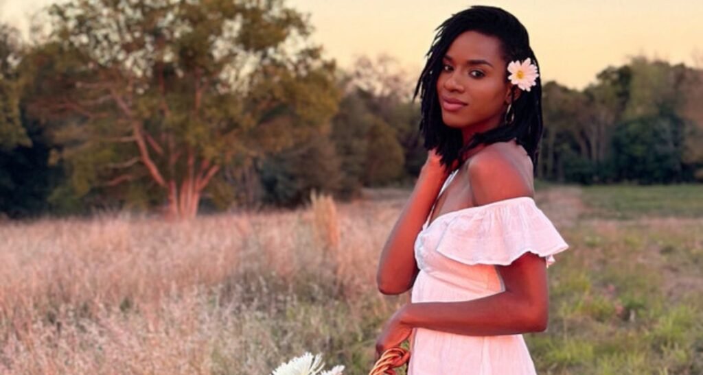 Singer-songwriter Aisha Badru brings warmth to winter with "The Sun Still Rises," a minimalist folk hymn of gentle resilience.