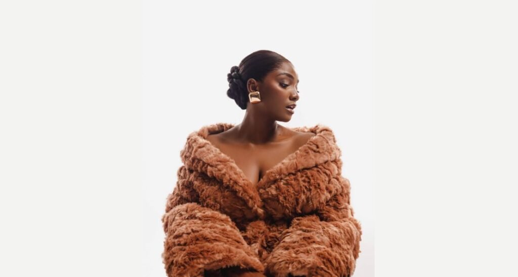 Simi’s Woman to Woman Review & Meaning: A Powerful Anthem of Solidarity