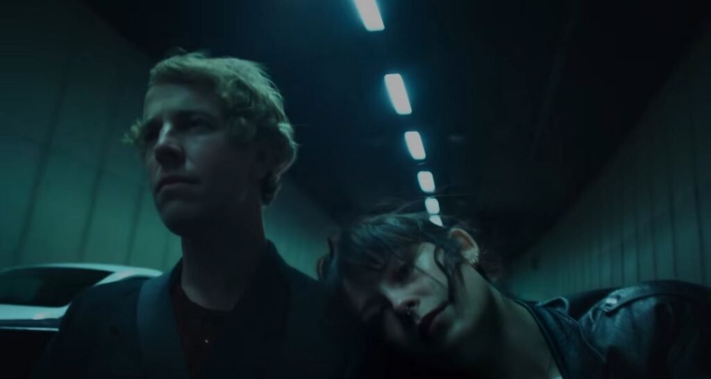 Tom Odell’s Don’t Cry, Put Your Head On My Shoulder Lyrics Meaning: A Quiet Plea for Presence