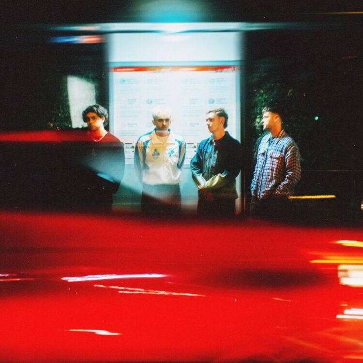 Only The Poets' Guess She's Cool: Raw Honesty in Alt-Pop Form