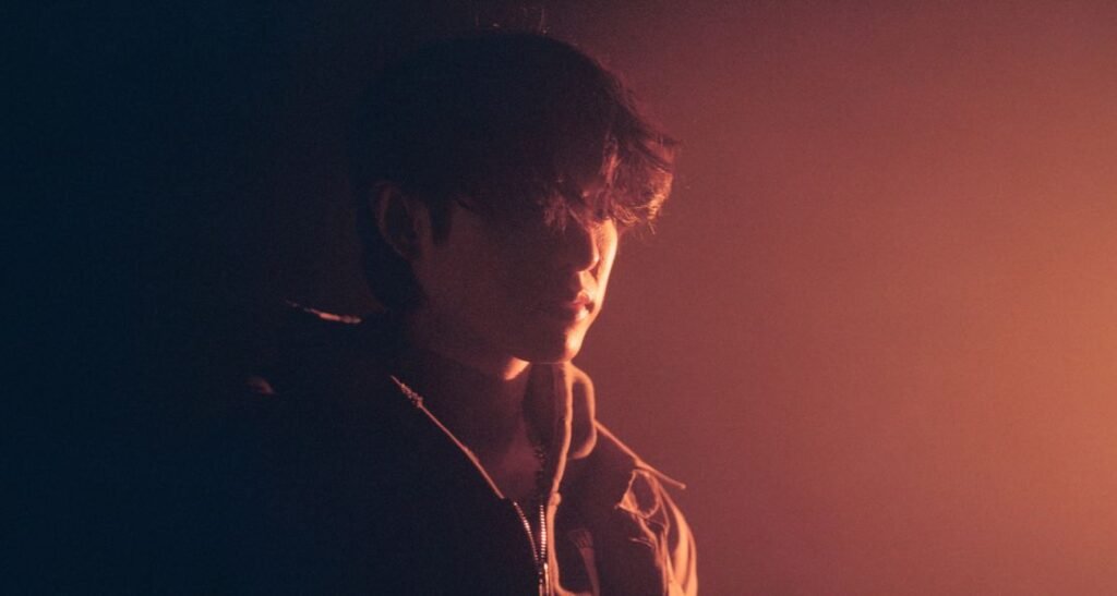 eaJ – “put it on me” song review: late-night promise with a spark